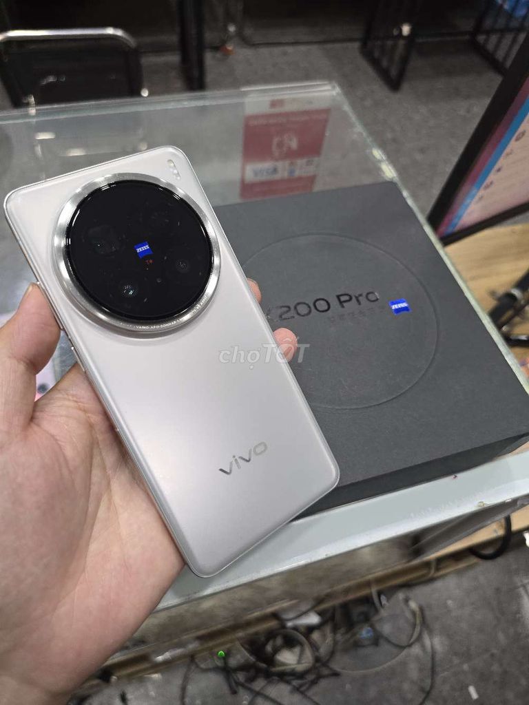 Hàng Fullbox Vivo X200 Pro Titan. Mua bán Điện thoại tại Thành phố Buôn Ma Thuột Đắk Lắk được đăng bởi Định Phone47 hình 1
