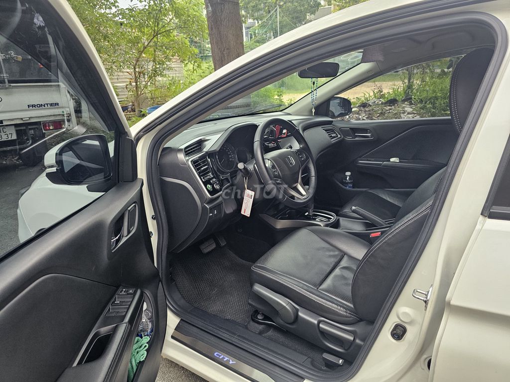 Honda City 2019 Top 35.000 km Trắng. Mua bán Ô tô tại Thành phố Dĩ An Bình Dương được đăng bởi NGUYEN THƯ hình 8