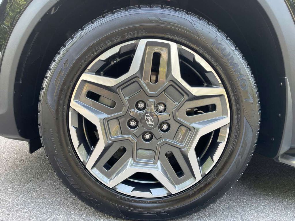 2024 Cao cấp 2.2L HTRAC - 10800 km. Mua bán Ô tô tại Quận Cầu Giấy Hà Nội được đăng bởi A LONG hình 18