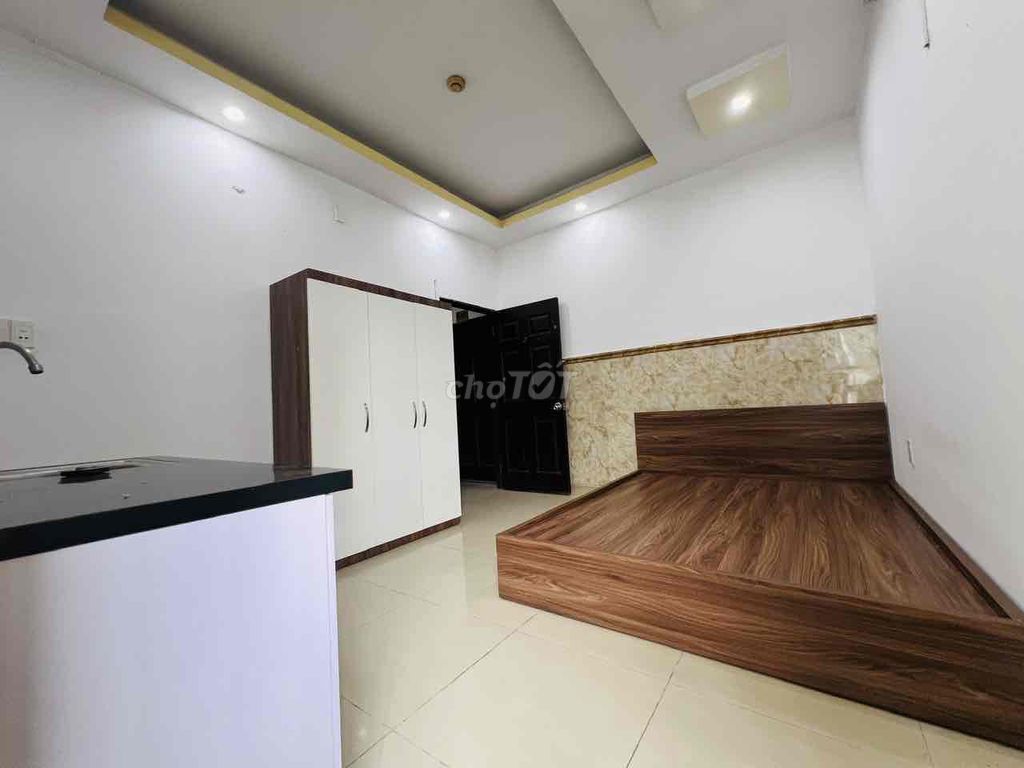 Trống 1 Phòng An Dương Vương P10 Q6_Cửa sổ thoáng_Giá chỉ 3TR3. Cho thuê phòng trọ tại Quận 6 Tp Hồ Chí Minh được đăng bởi Phạm Văn Hai hình 1