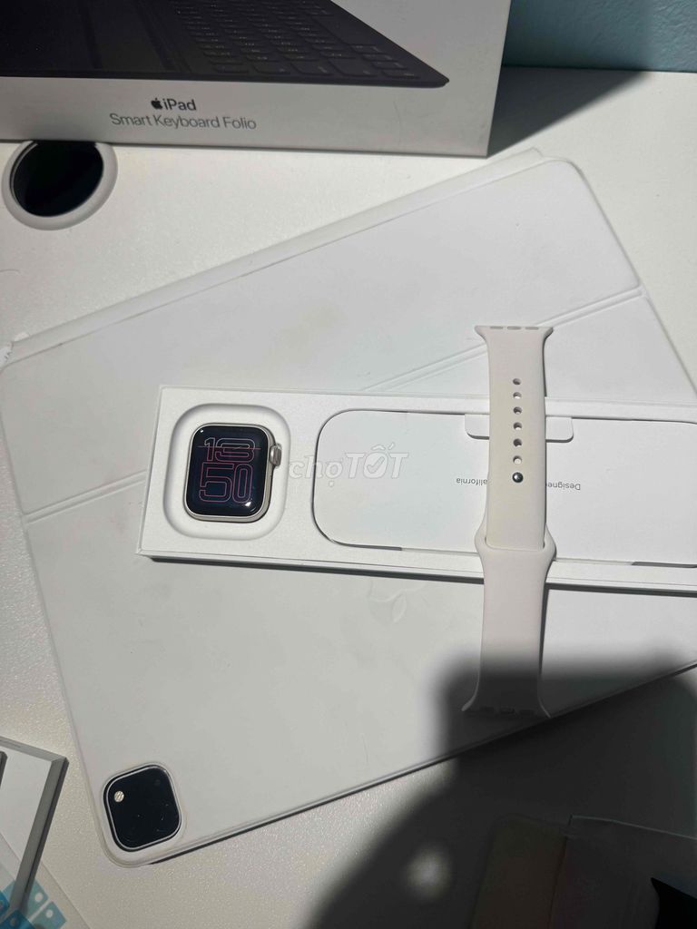Apple Watch SE 2 S8 Mới. Mua bán Thiết bị đeo thông minh tại Quận Hoàng Mai Hà Nội được đăng bởi chu  hình 1