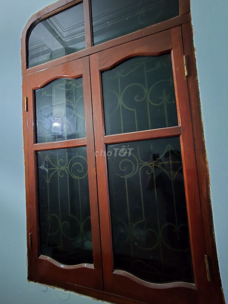 Cửa gỗ Lim Thanh Hóa Nâu cũ 30 năm. Mua bán Nội thất, đồ gia dụng khác tại Thành phố Thanh Hóa Thanh Hóa được đăng bởi Anh Anh hình 1