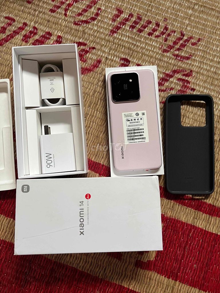 Xiaomi 14 Hồng. Mua bán Điện thoại tại Huyện Chơn Thành Bình Phước được đăng bởi Bùi văn huy hình 1