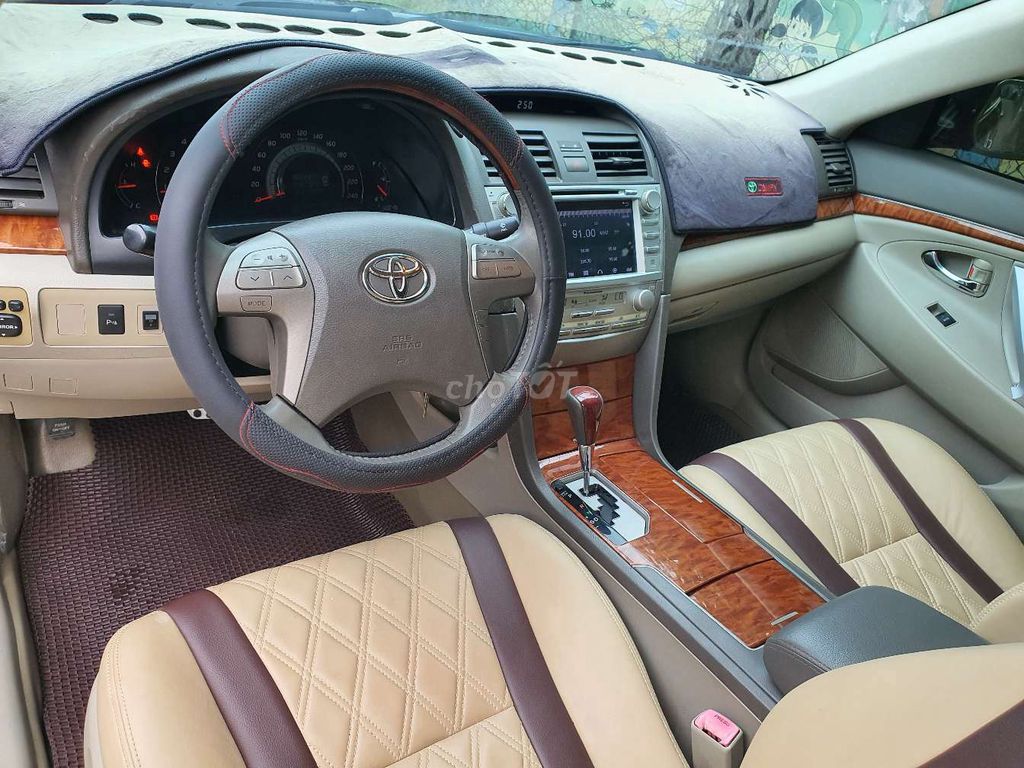 Toyota Camry 2.4G Chính chủ. Mua bán Ô tô tại Thị xã Tân Uyên Bình Dương được đăng bởi Lê Tới Bình Dương  hình 7