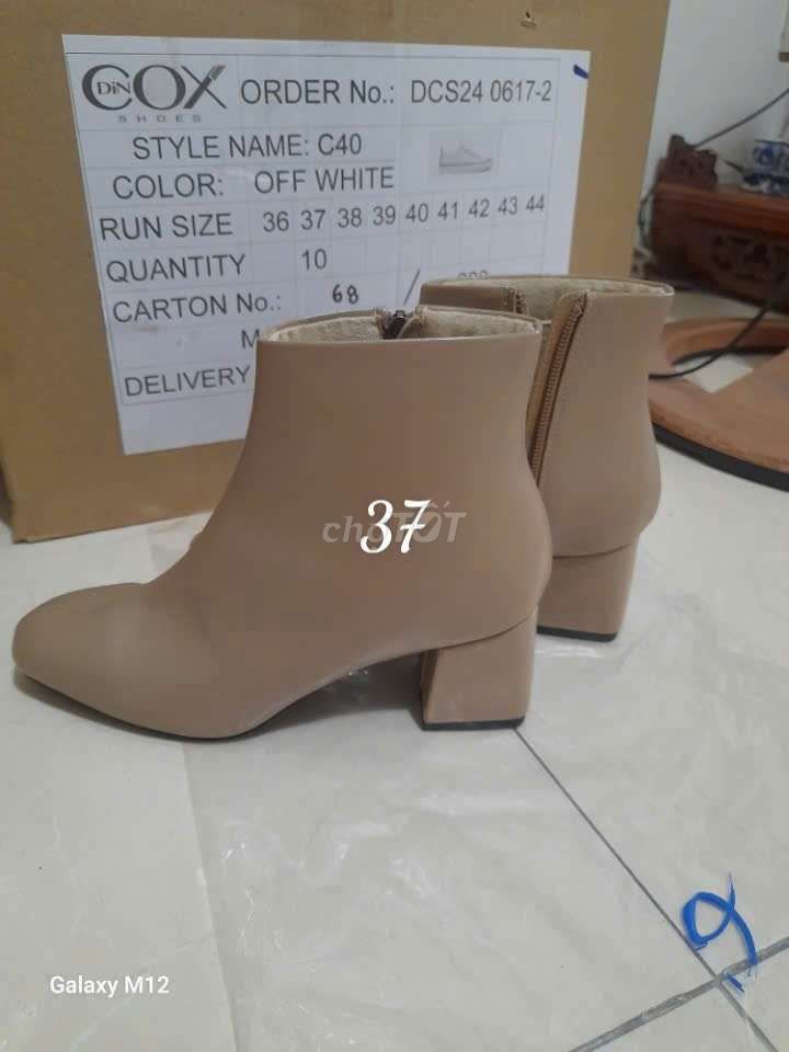 Bốt nữ size 37 đi mùa noel , tết quá hợp