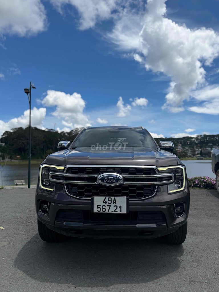 Ford Everest Titanium 4WD 2023 CHUẨN GIA ĐÌNH