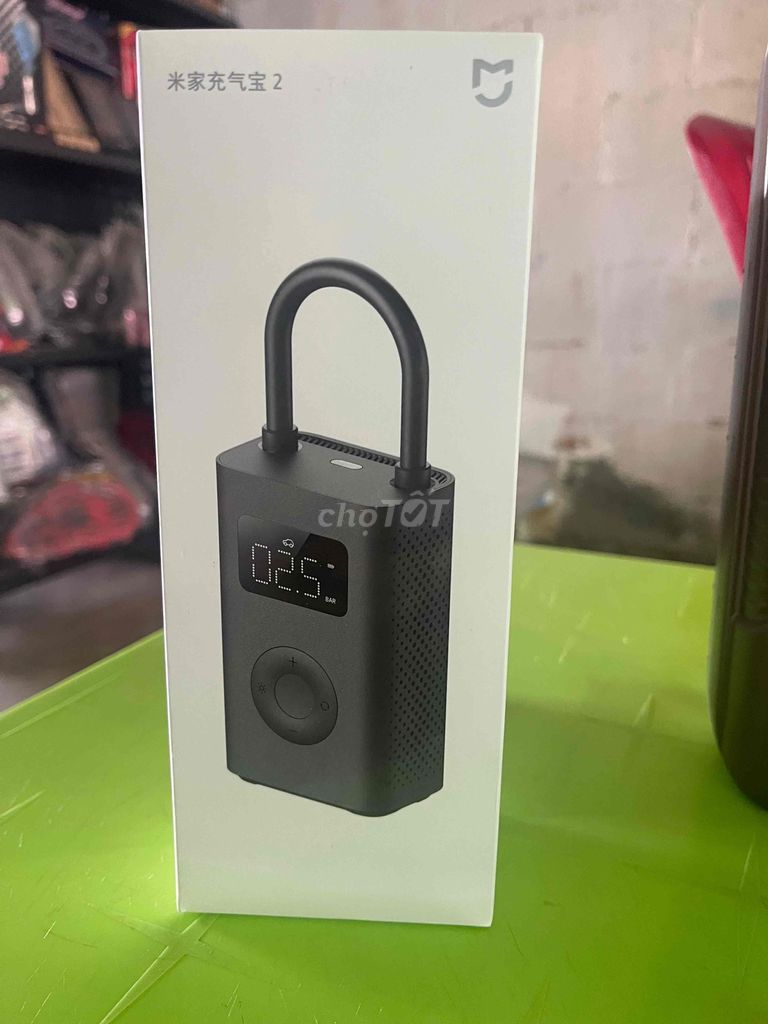 Nhớt cho xe ô tô và bơm cầm tay. Mua bán Phụ tùng xe tại Thành phố Dĩ An Bình Dương được đăng bởi Linh Phạm hình 2