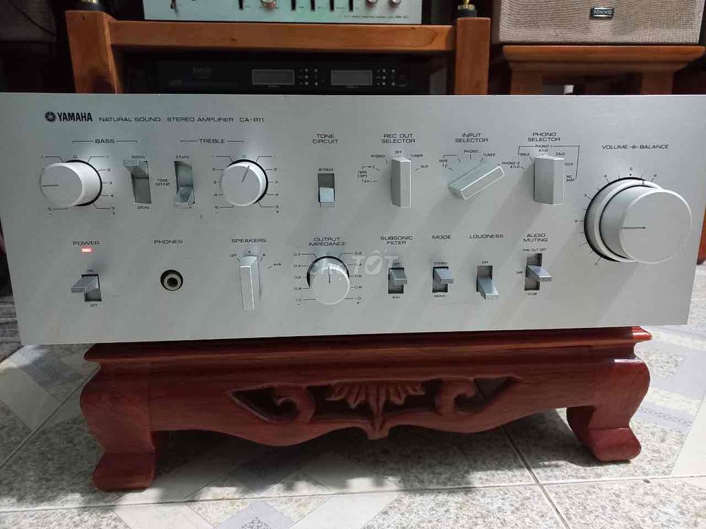 Ampli Yamaha CA-R11