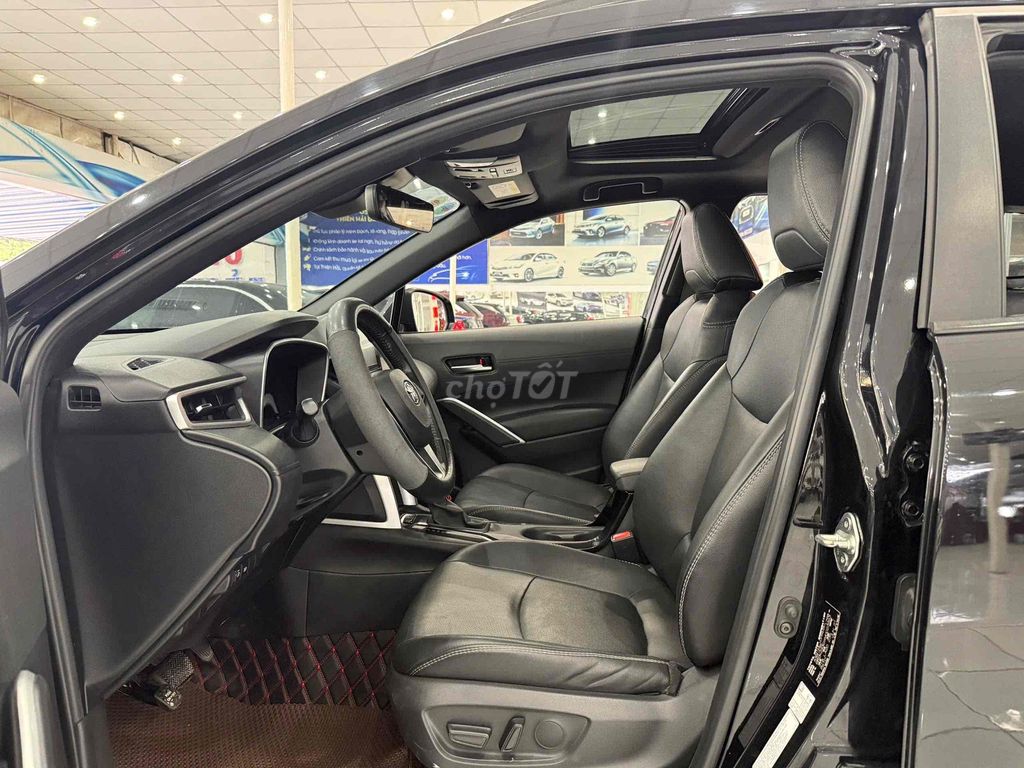 Toyota Corolla Cross 2021 1.8L Hybrid Đen. Mua bán Ô tô tại Thành phố Thủ Dầu Một Bình Dương được đăng bởi Dương Tuấn Anh hình 7