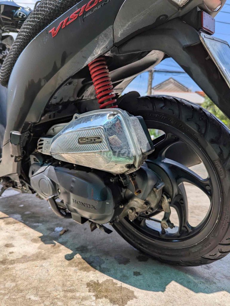 Honda Vision 2018 chính chủ ít đi. Mua bán Xe máy tại Thành phố Tân An Long An được đăng bởi Nguyễn Thanh Nghị hình 1