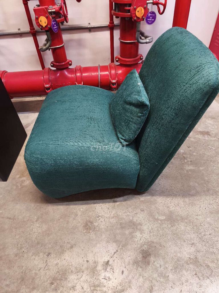 Ghế sofa nệm lông ngỗng xanh lá Mới. Mua bán Bàn ghế tại Quận Tân Bình Tp Hồ Chí Minh được đăng bởi Nam hình 1