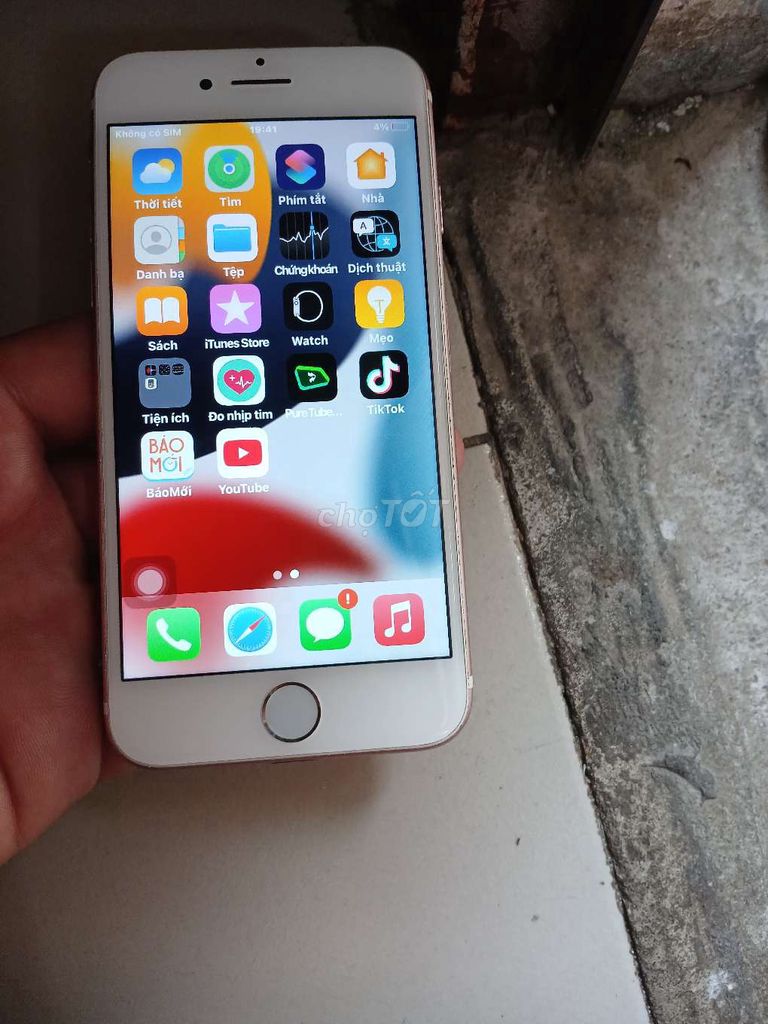 iPhone 7 32GB Vàng hồng. Mua bán Điện thoại tại Quận 12 Tp Hồ Chí Minh được đăng bởi anh khang  hình 1