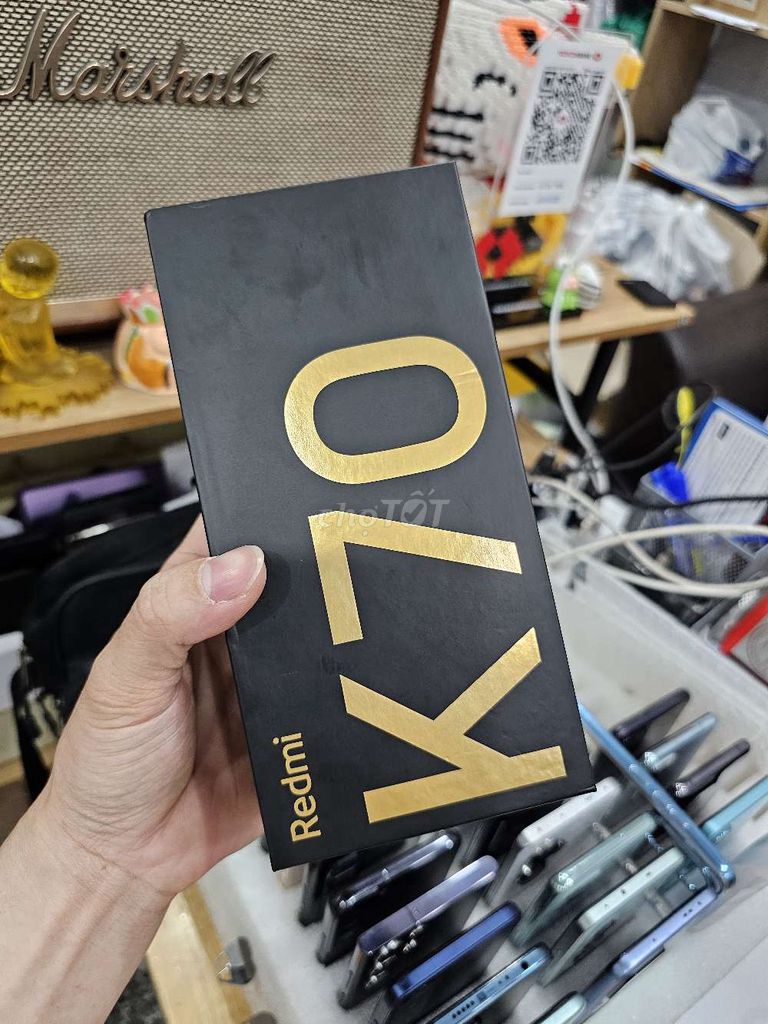 XIAOMI REDMI K70 5G TRẮNG 12/256 FULBOX 99.9% KHỎE