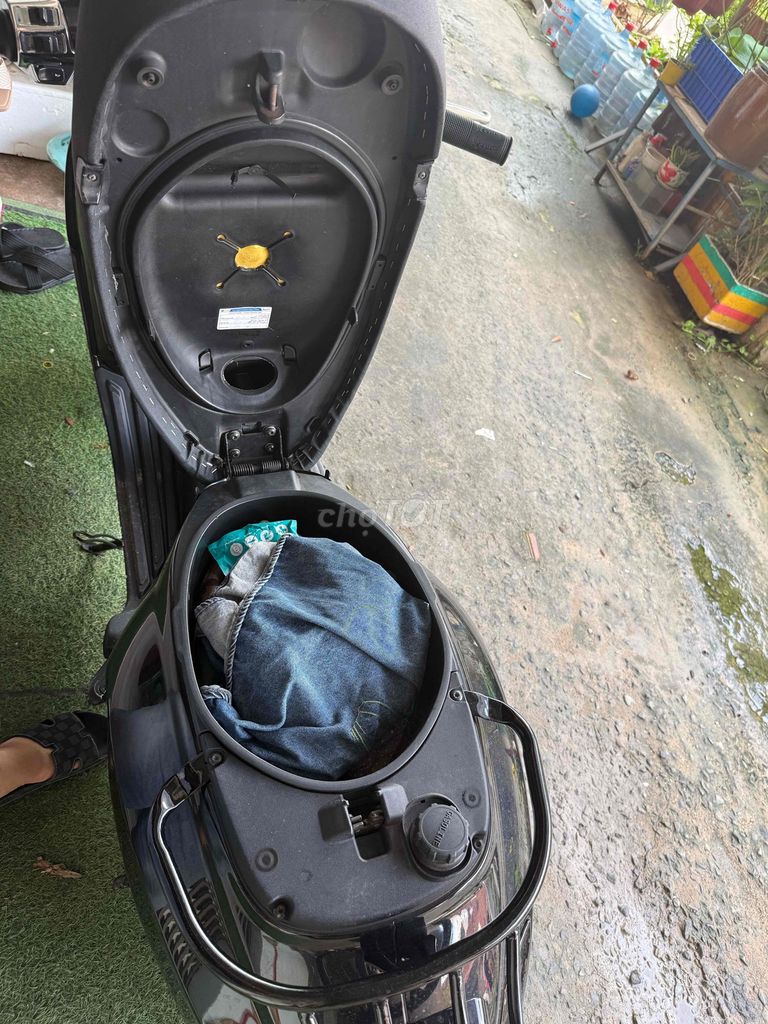 vespa abs đời mới. Mua bán Xe máy tại Thành phố Thủ Dầu Một Bình Dương được đăng bởi Trần Chí Thạnh hình 5