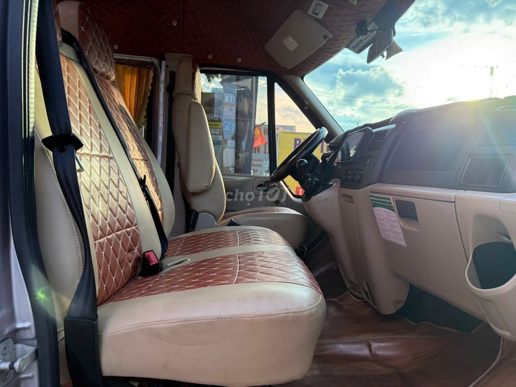 Ford Transit 2018 SVP xe chất máy zin về dùng ngay. Mua bán Ô tô tại Huyện Tân Phú Đồng Nai được đăng bởi Salon AUTO THÀNH TRUNG Đồng Nai hình 10