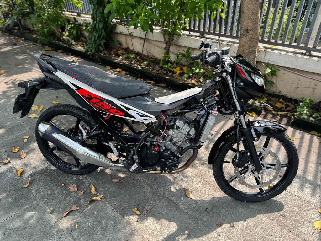 Satria F150 đời 2020 trắng đỏ đen. Mua bán Xe máy tại Quận 12 Tp Hồ Chí Minh được đăng bởi Bi Ngô hình 2