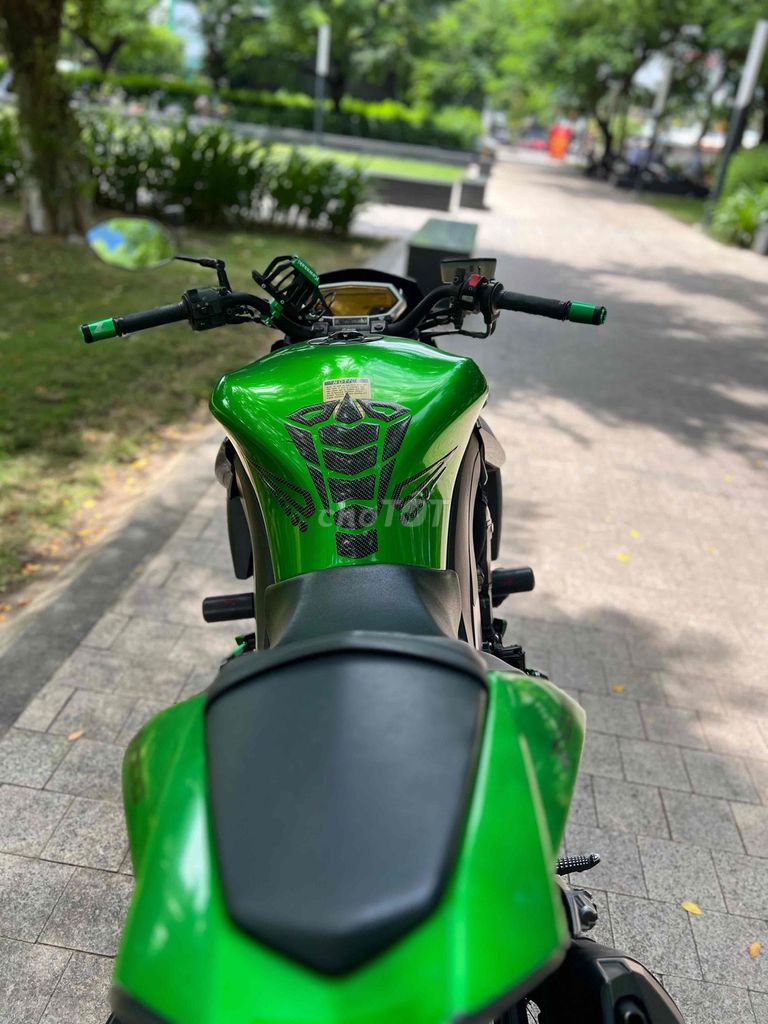Đổi xe mới nên nhượng lại cho ae z1000 zin cọp. Mua bán Xe máy tại Thành phố Qui Nhơn Bình Định được đăng bởi Anh Ba Bé hình 3