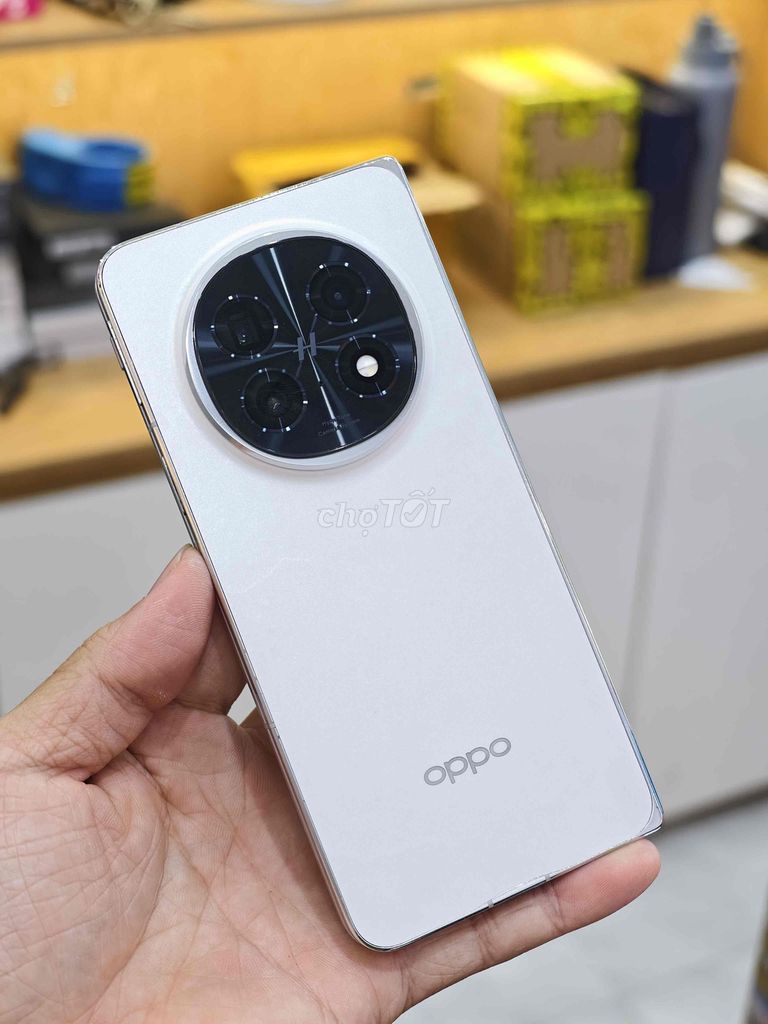 Oppo Find N5 Trắng 12GB/256GB 98%. Mua bán Điện thoại tại Quận 10 Tp Hồ Chí Minh được đăng bởi Khánh Trần hình 1