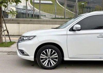 Mitsubishi Outlander 2022 CVT Premium SX
