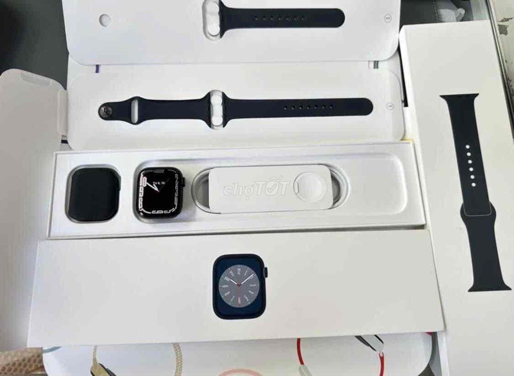 Bán apple watch sr8:45 Đen keng pin 100%