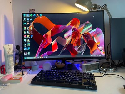 màn hình HKC 27 inch 144hz. Mua bán Phụ kiện (Màn hình, Chuột...) tại Quận Cầu Giấy Hà Nội được đăng bởi Vu Le Minh
