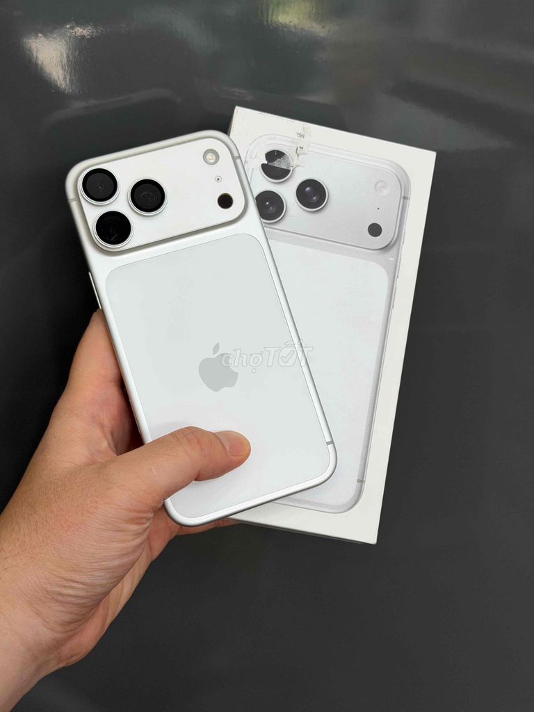 iPhone 17 Pro Max 1TB Bạc 99% Qte Mỹ Pin 98 929282. Mua bán Điện thoại tại Quận Ninh Kiều Cần Thơ được đăng bởi Quý Mobile Cần thơ hình 1