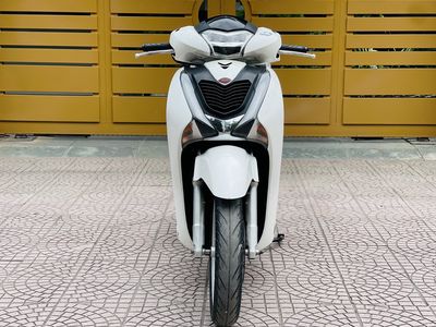 HONDA SH 125I TRẮNG CHÍNH CHỦ BIỂN 29. Mua bán Xe máy tại Quận Nam Từ Liêm Hà Nội được đăng bởi MAI HÒA