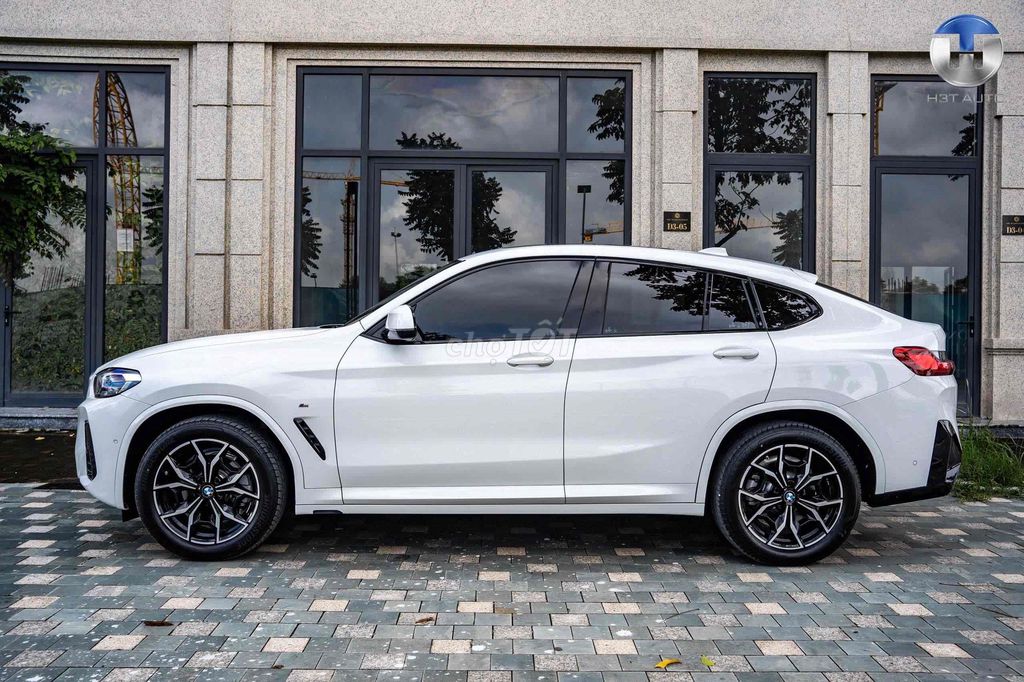 BMW X4 Msport 2023 Trắng 16000 km. Mua bán Ô tô tại Quận Long Biên Hà Nội được đăng bởi H3T Auto Việt Nam hình 3