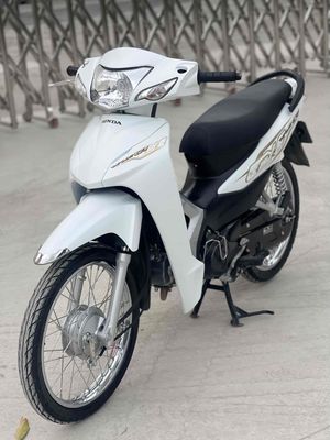 Honda Wave 110 Trắng , Biển Hn máy zin bao sag tên