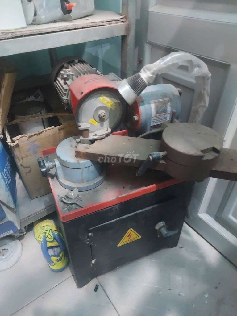Máy mài dao 220V Đang sử dụng. Mua bán Đồ chuyên dụng, Giống nuôi trồng tại Thành phố Dĩ An Bình Dương được đăng bởi minh khang hình 1