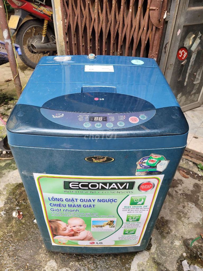 Máy giặt LG 7.5kg đang hoạt động tốt. Mua bán Máy giặt tại Quận Long Biên Hà Nội được đăng bởi Huu Quang hình 1
