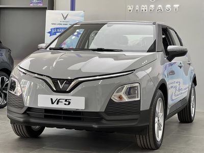 VinFast VF 5 Xám, Trắng, Đỏ mới 100%