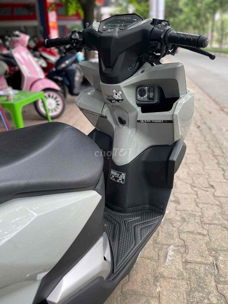 Honda Vario 160 2023 Xám xi măng. Mua bán Xe máy tại Thành phố Biên Hòa Đồng Nai được đăng bởi Minh Hiền hình 2