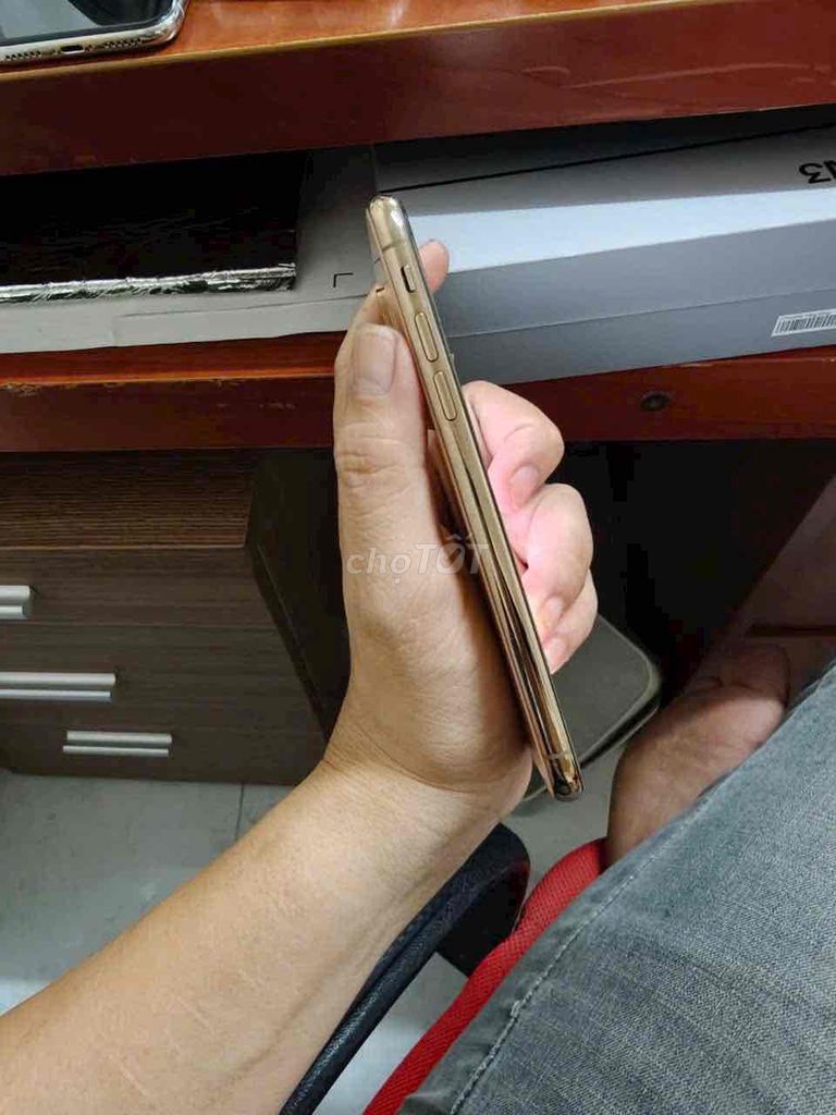 iPhone XS 64GB Vàng Quốc tế. Mua bán Điện thoại tại Quận 10 Tp Hồ Chí Minh được đăng bởi Mỹ Duyên hình 1
