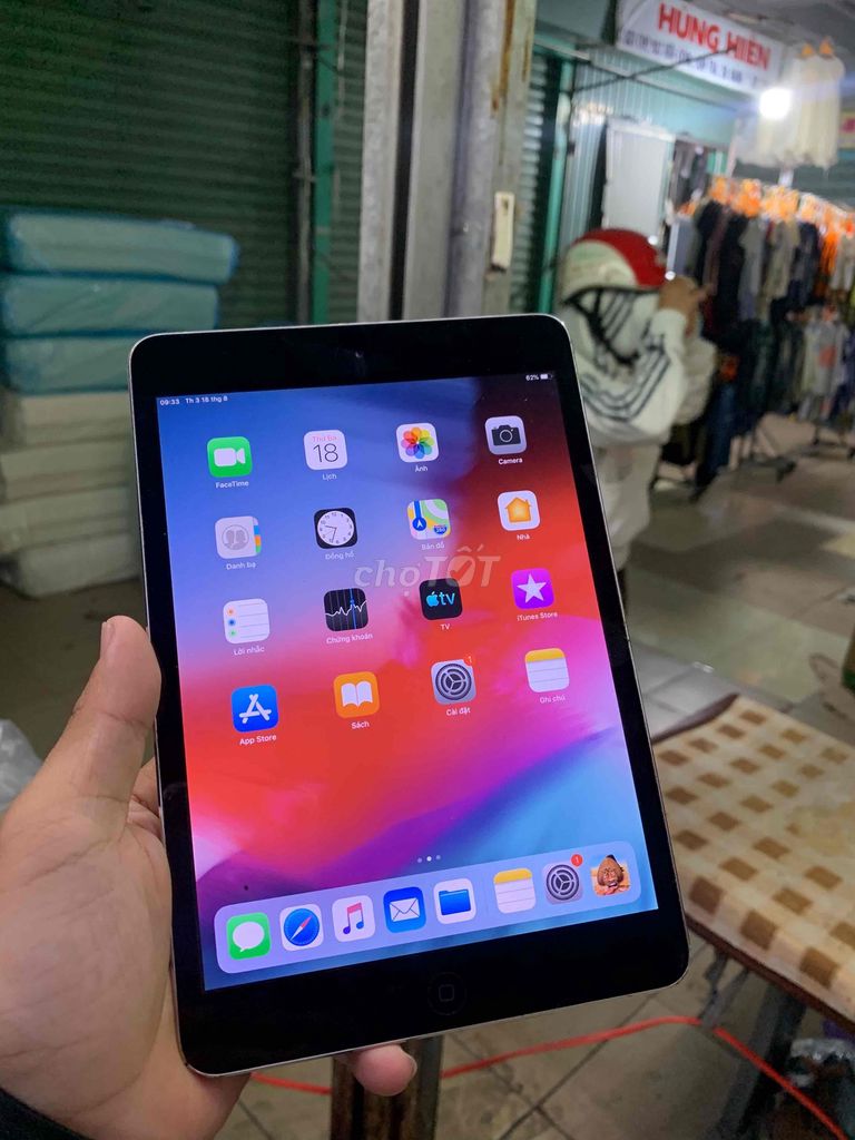 Apple iPad mini 2 Bạc. Mua bán Máy tính bảng tại Quận Sơn Trà Đà Nẵng được đăng bởi Tú hình 1