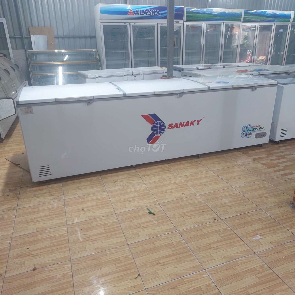 Thanh lý tủ đông sanaky inverter 1300l