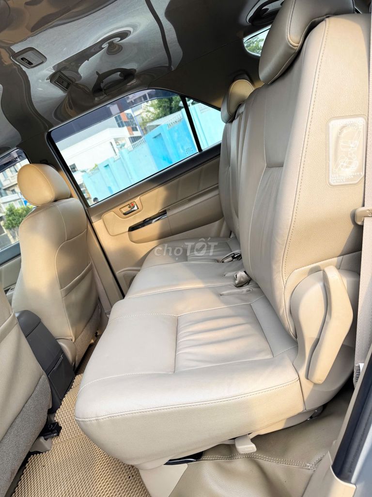 Fortuner xăng tự động 2013 mới 56.000km  siêu đẹp. Mua bán Ô tô tại Quận Gò Vấp Tp Hồ Chí Minh được đăng bởi Phan Trung Quân hình 12