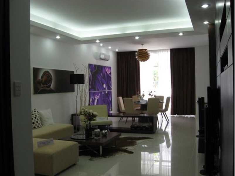 SAMPLE_HOUSE