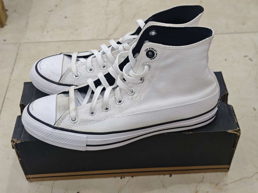 Converse Chuck Taylor All Star - size 42. Mua bán Giày dép tại Quận Nam Từ Liêm Hà Nội được đăng bởi Thành hình 1