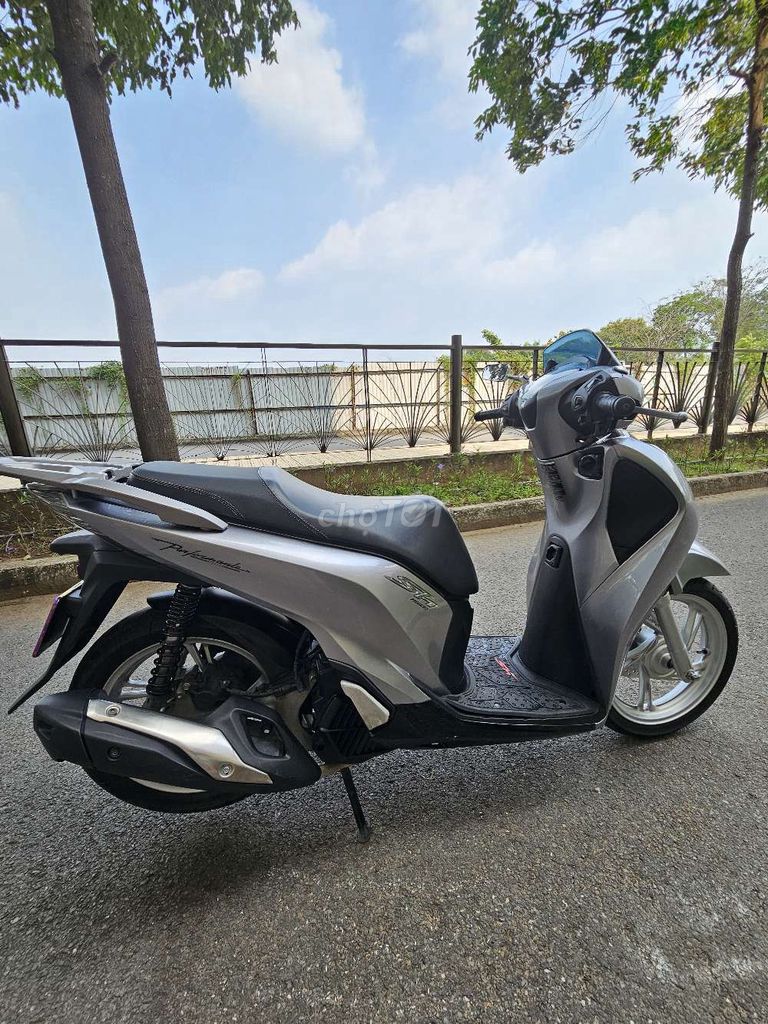 Honda SH Серебристый 2019 ABS