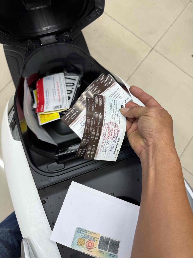 SH mode vừa bấm biển xong mới 100%. Mua bán Xe máy tại Quận Thanh Khê Đà Nẵng được đăng bởi THẾ MẪN CHUYÊN XE LƯỚT CÓ BÁN TRẢ GÓP  hình 17