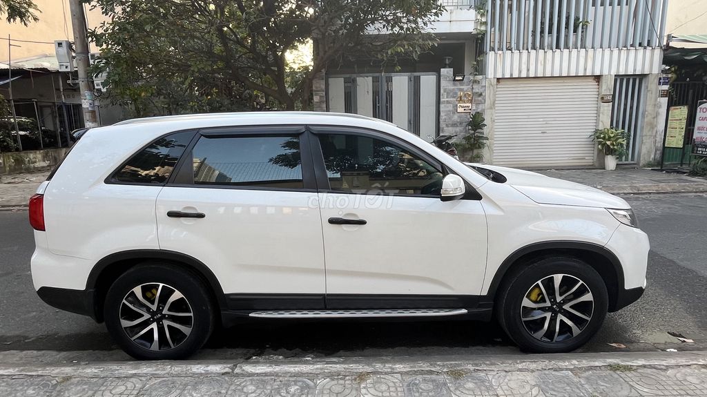 Kia Sorento 2019 2.4 GAT Deluxe - 137722 km. Mua bán Ô tô tại Quận Ngũ Hành Sơn Đà Nẵng được đăng bởi Mr Kim hình 1