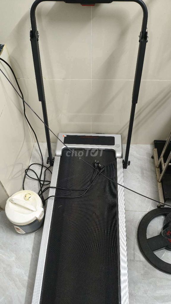 Máy chạy bộ T4 16km/h đã qua sử dụng. Mua bán Đồ thể thao, Dã ngoại tại Quận Nam Từ Liêm Hà Nội được đăng bởi Hoàng Đức Mạnh  hình 1