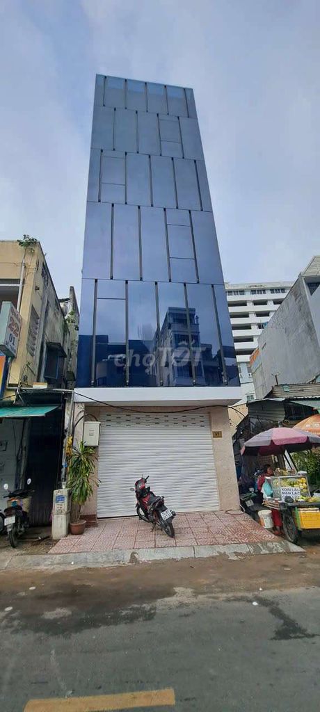 Tòa nhà 5 tầng - MT Đường Đề Thám, Q.1- DTSD: 228m2 - 29,5 Tỷ