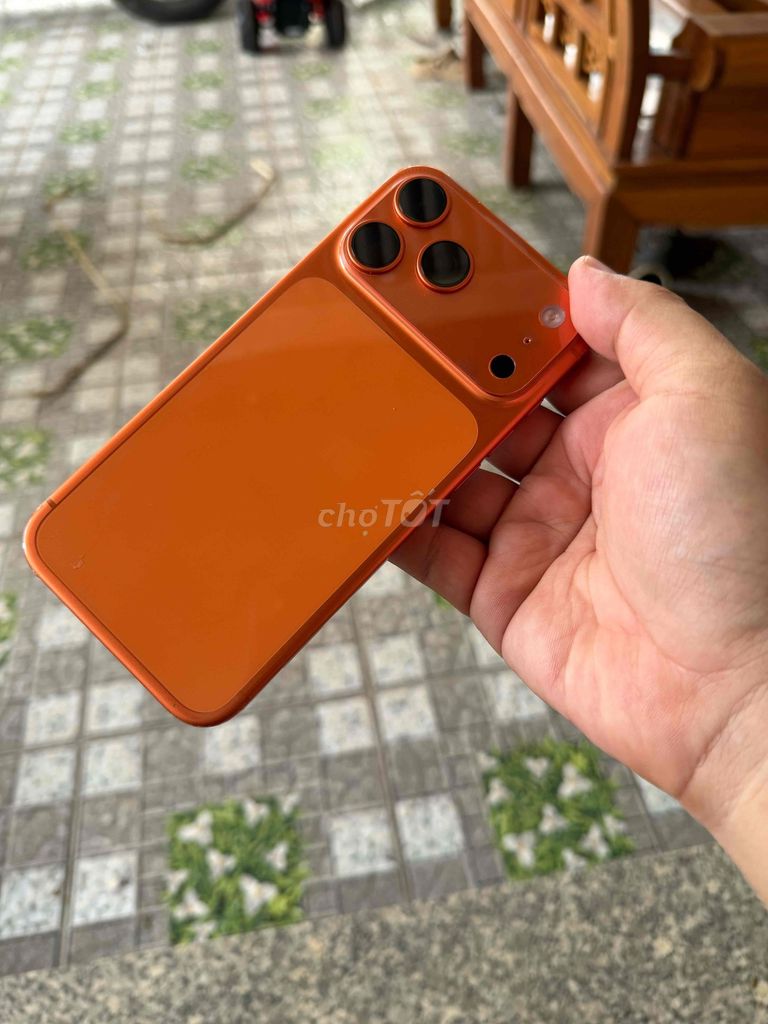 Apple iPhone 17 Pro Max 256GB quốc tế Mỹ màu Cam. Mua bán Điện thoại tại Quận Bắc Từ Liêm Hà Nội được đăng bởi Táo Lux hình 1