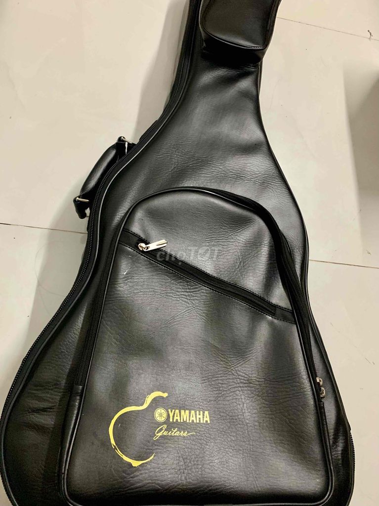 BÁN ĐÀN GUITAR YAMAHA FG820 TẠI TPHCM