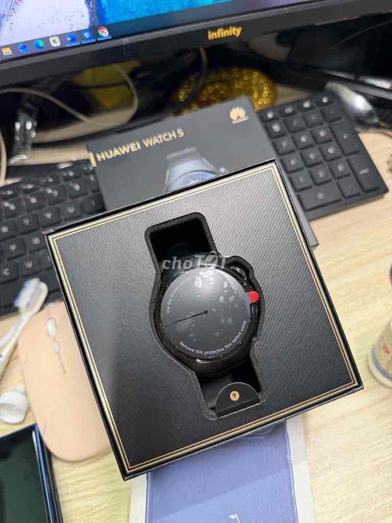 Huawei Watch 5 Thép Đen 46mm. Mua bán Thiết bị đeo thông minh tại Quận Tân Phú Tp Hồ Chí Minh được đăng bởi Tommy Yum hình 1