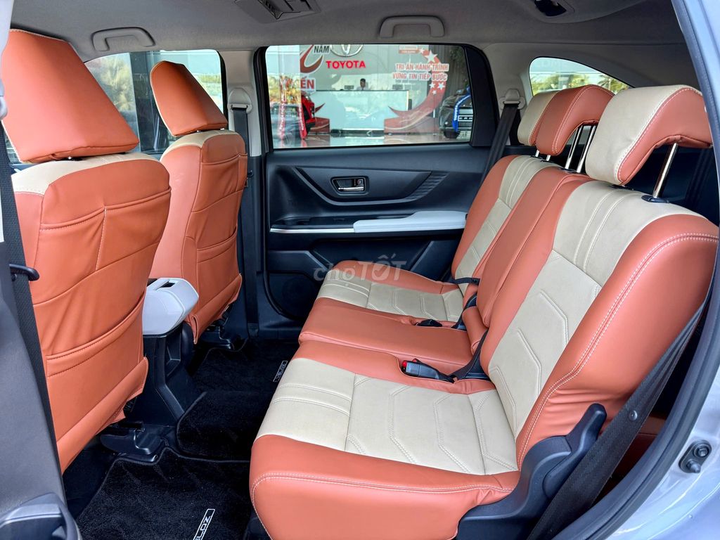 Toyota Veloz Cross CVT Top 2024 9.000km. Mua bán Ô tô tại Thành phố Mỹ Tho Tiền Giang được đăng bởi Quí Ucar Toyota hình 7