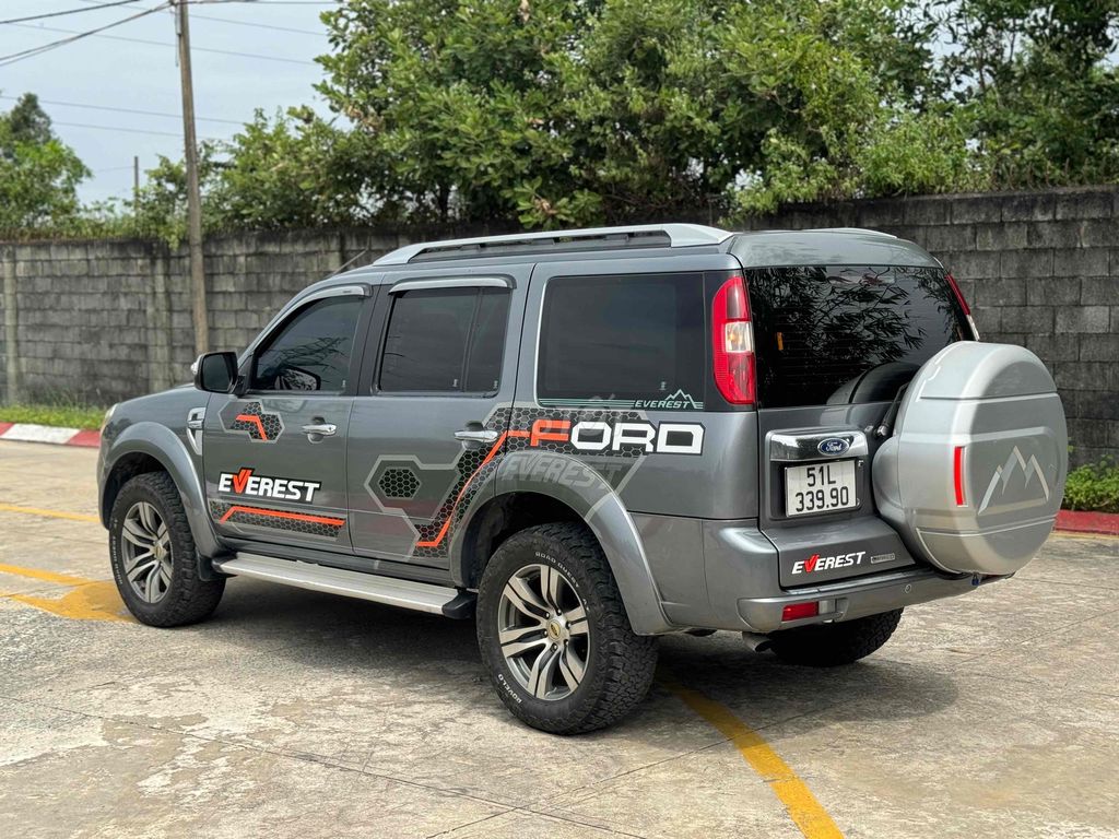 Ford Everest 2010 Xám. Mua bán Ô tô tại Quận Tân Phú Tp Hồ Chí Minh được đăng bởi Thien Hardy hình 3