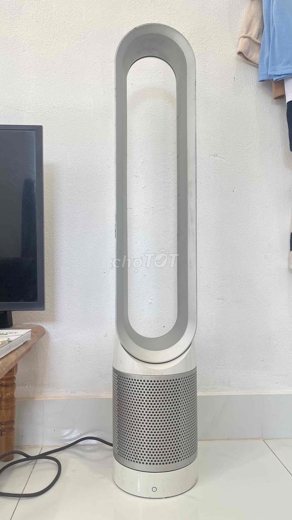 Quạt không cánh Dyson kèm lọc gió Trắng bạc. Mua bán Quạt tại Thị xã Bến Cát Bình Dương được đăng bởi Hoàng Nguyễn hình 1